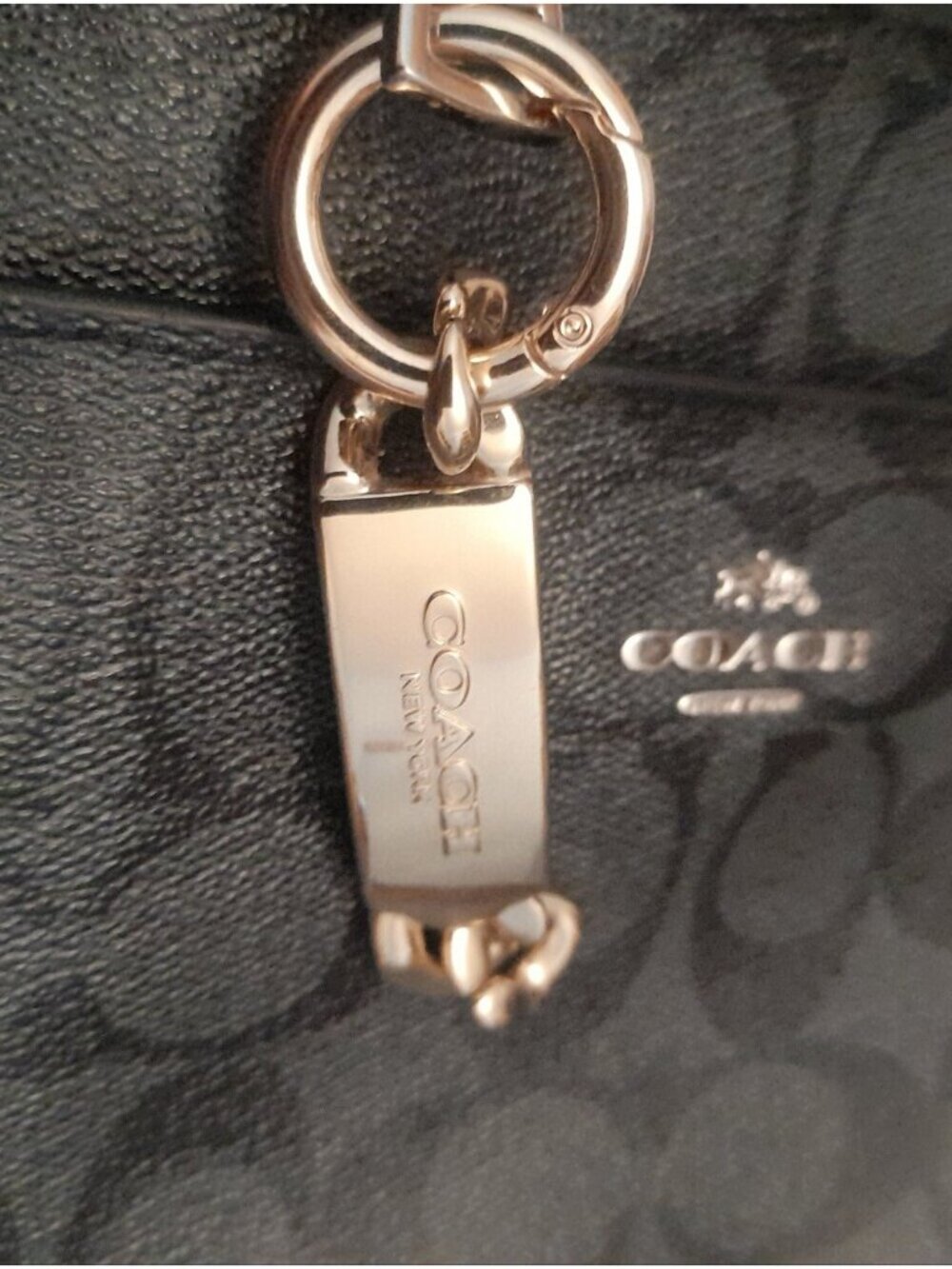 Coach Gold Tone Pendant Bag Charm Keychain